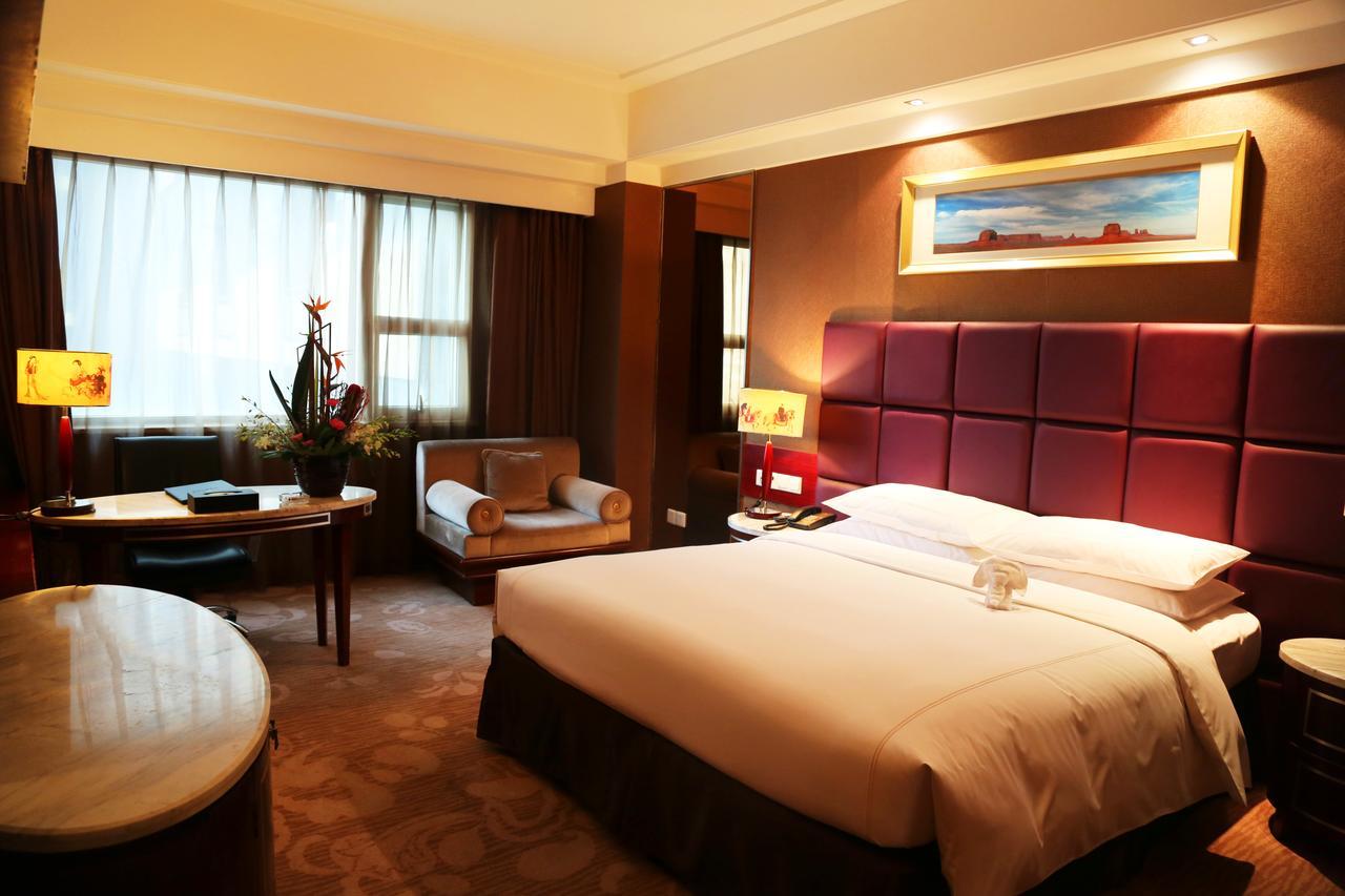 Chengdu Tianyou International Hotel Exterior foto