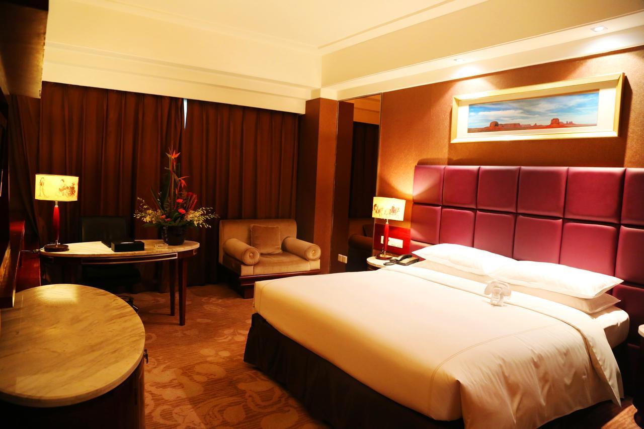Chengdu Tianyou International Hotel Exterior foto